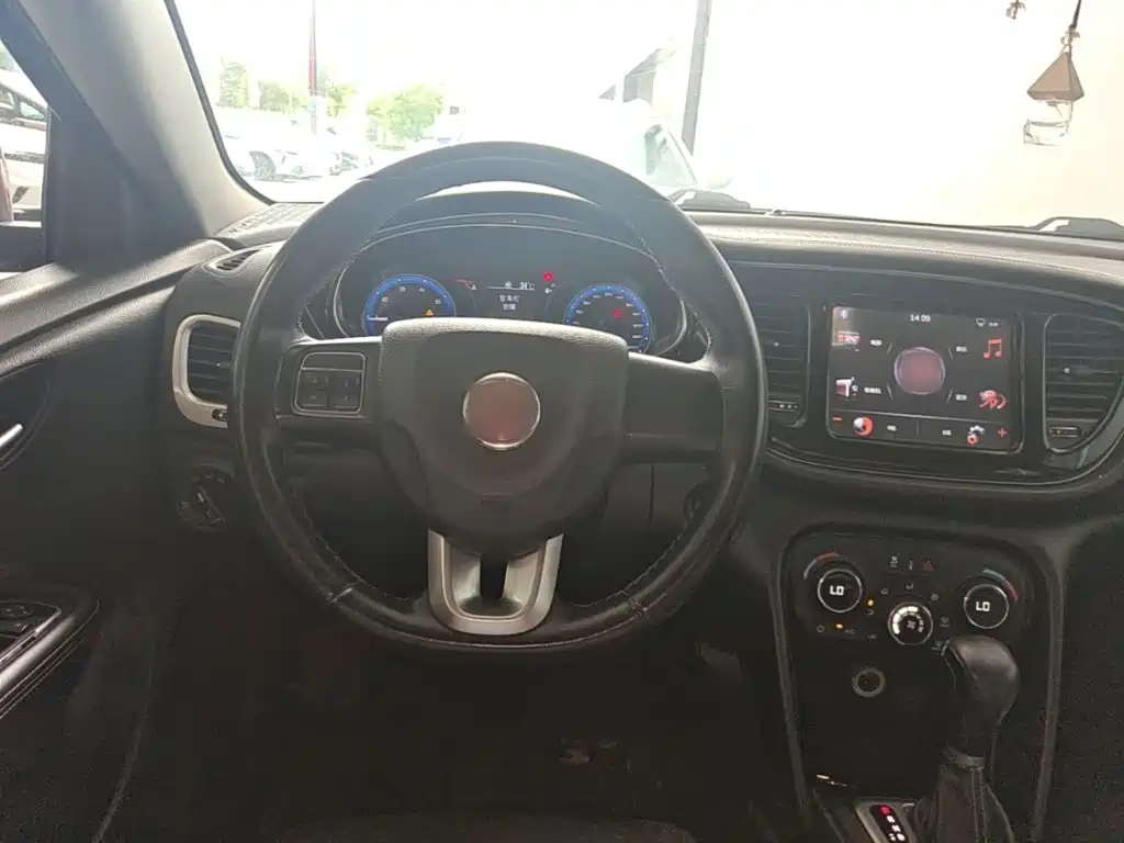 Fiat Viaggio — миниатюра 15