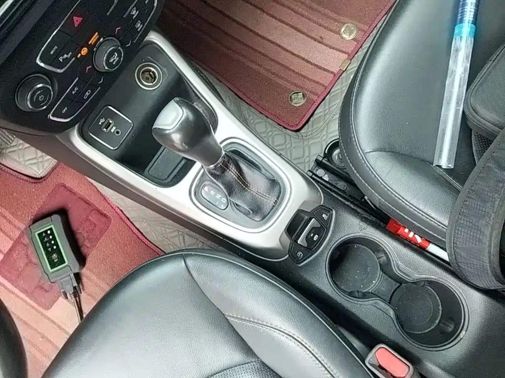 Jeep Compass — миниатюра 14