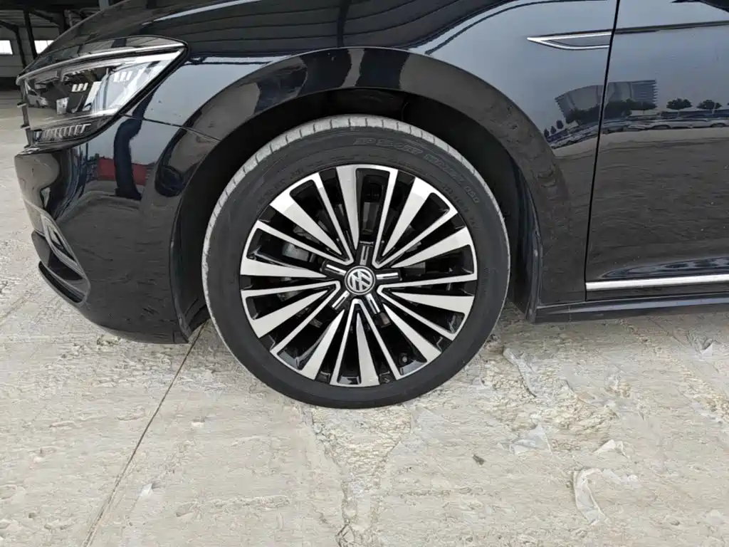 Volkswagen Passat — миниатюра 23
