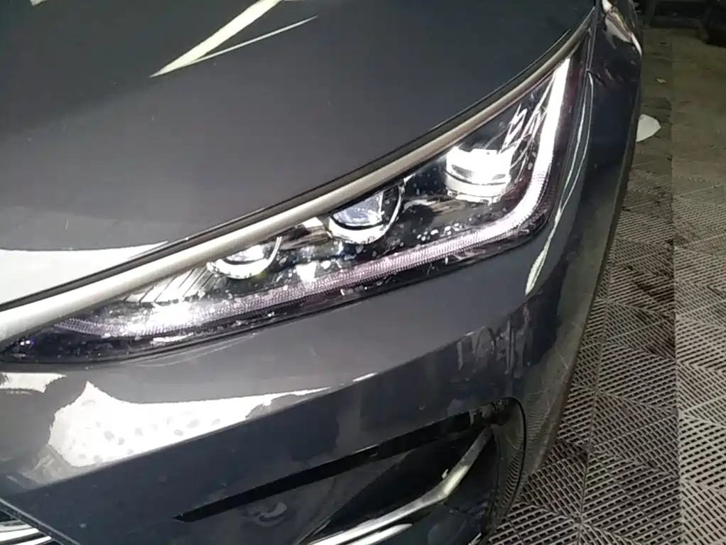 BYD Tang New Energy — миниатюра 24