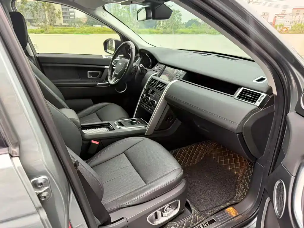 Land Rover Discovery Sport — миниатюра 13