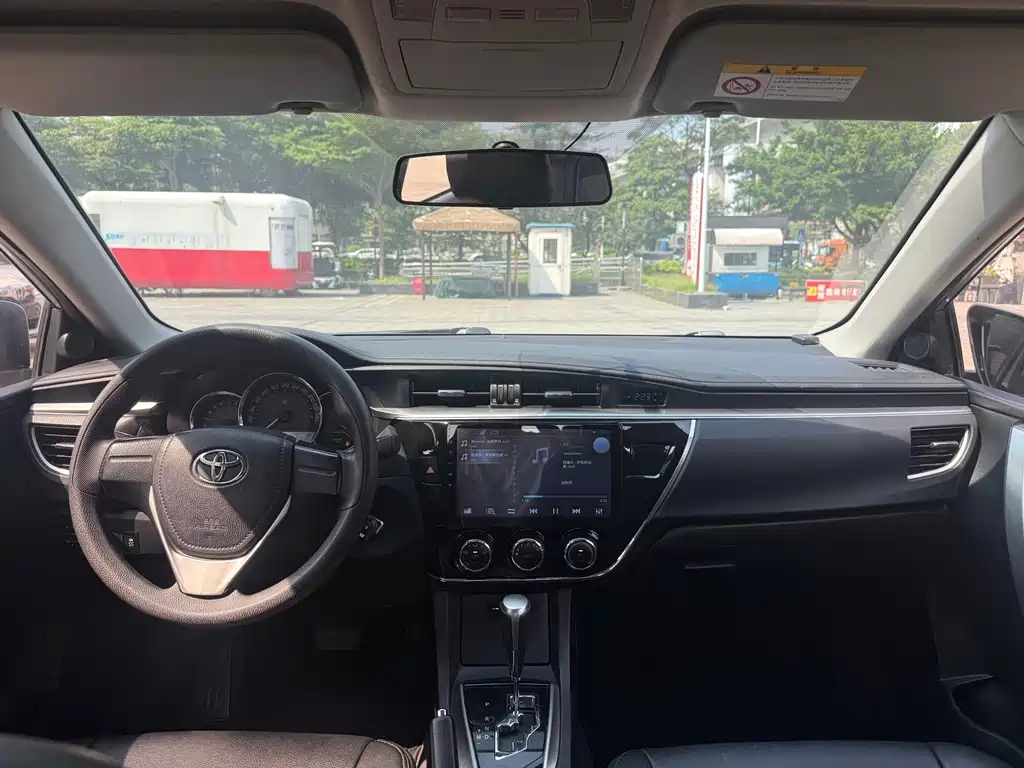 Toyota Corolla — миниатюра 4