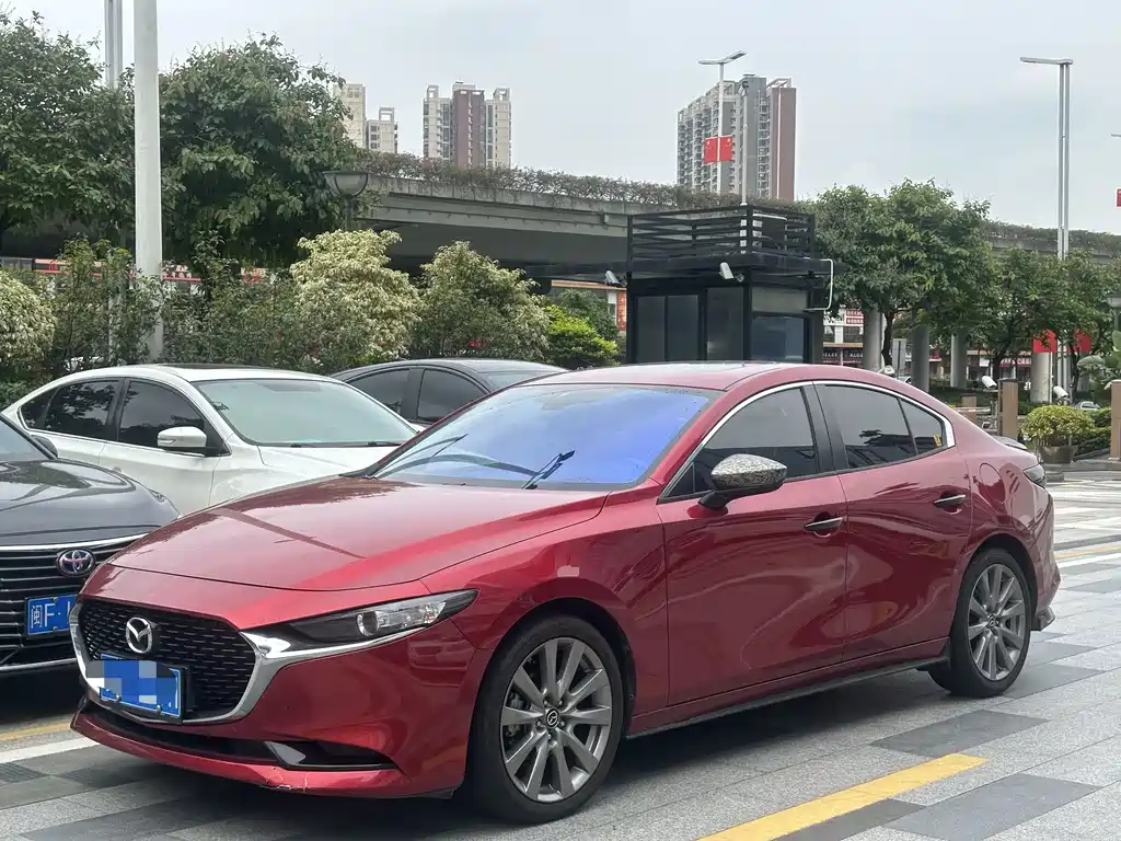 Mazda 3 Axela 2020