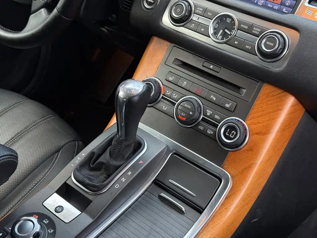 Land Rover Sport — миниатюра 16