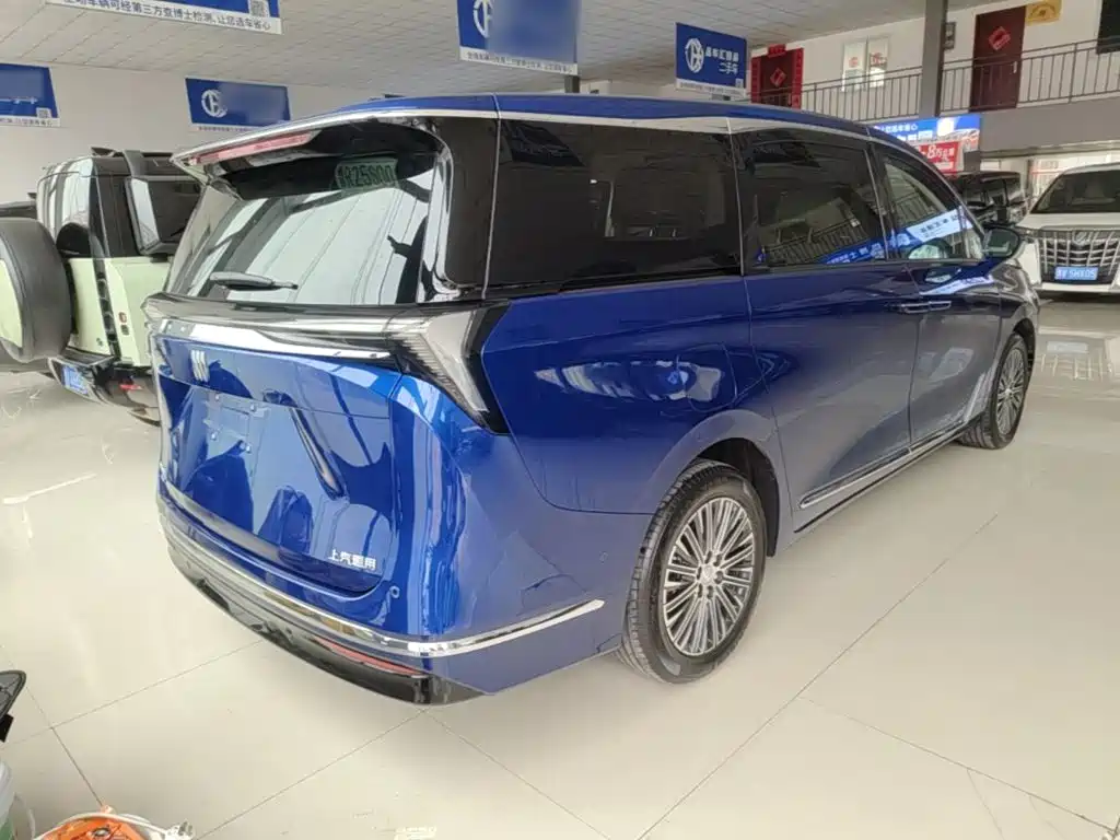 Buick GL8 2024 6 мест
