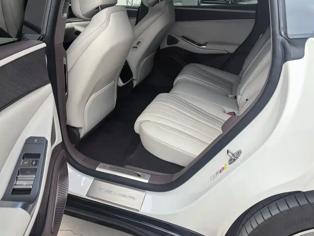 Denza Z9GT 2024 1100 Max