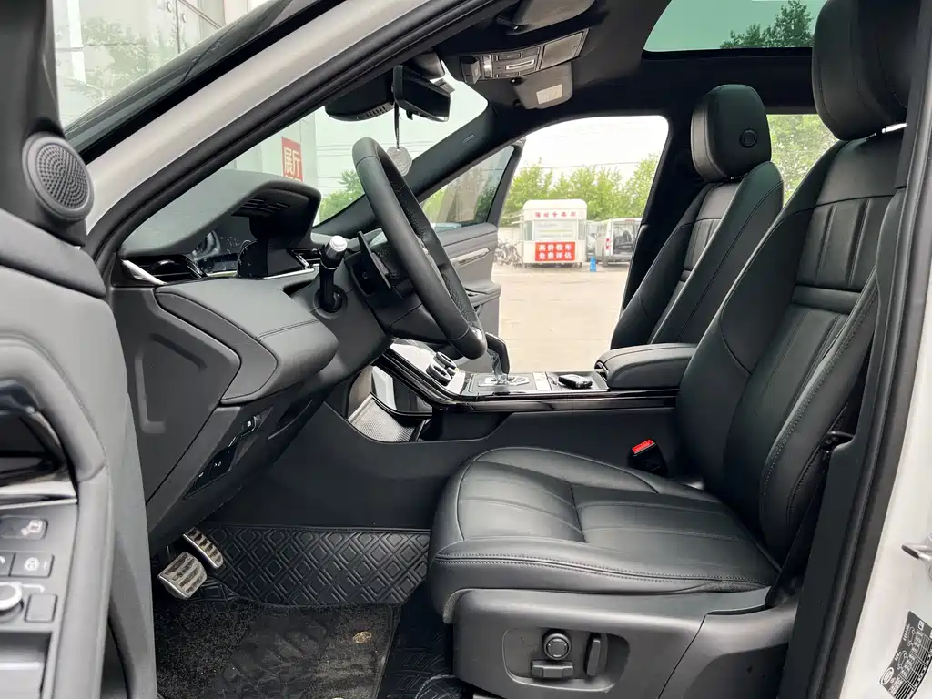 Land Rover Evoque — миниатюра 18