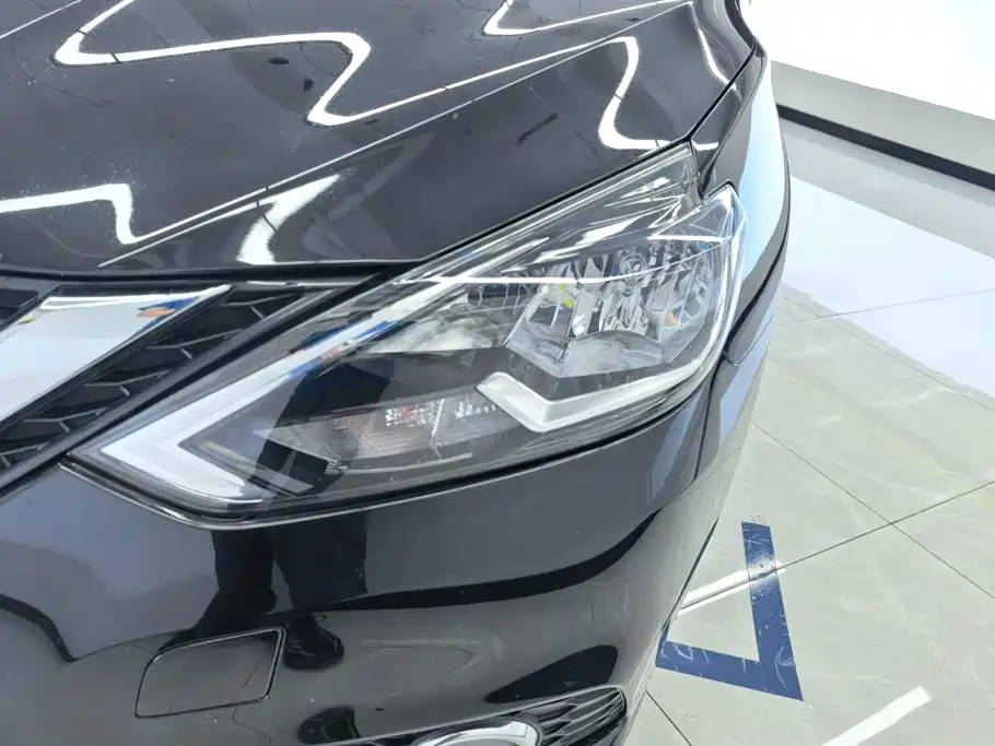 Nissan Sylphy — миниатюра 5
