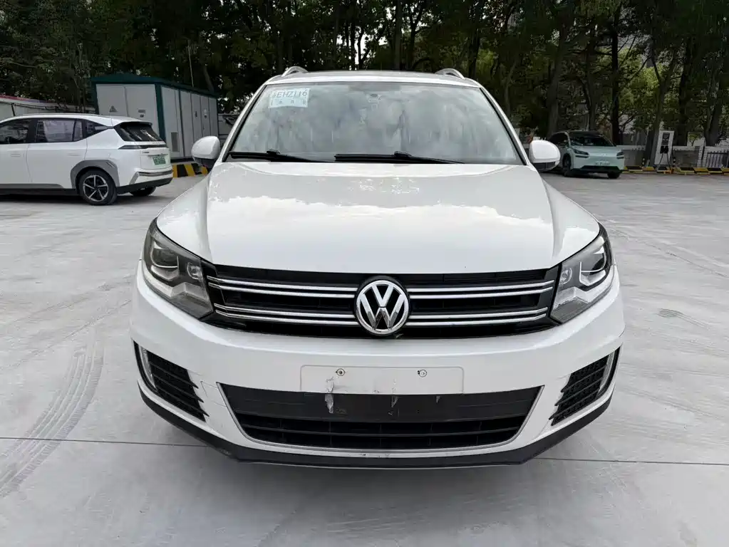 Volkswagen Tiguan 2014