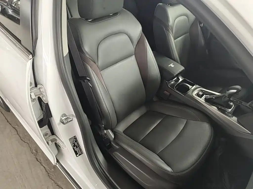 Chevrolet Malibu — миниатюра 25