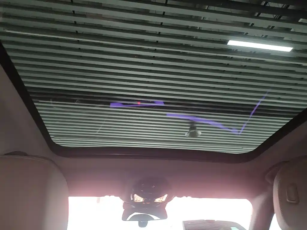 BMW i5 — миниатюра 18