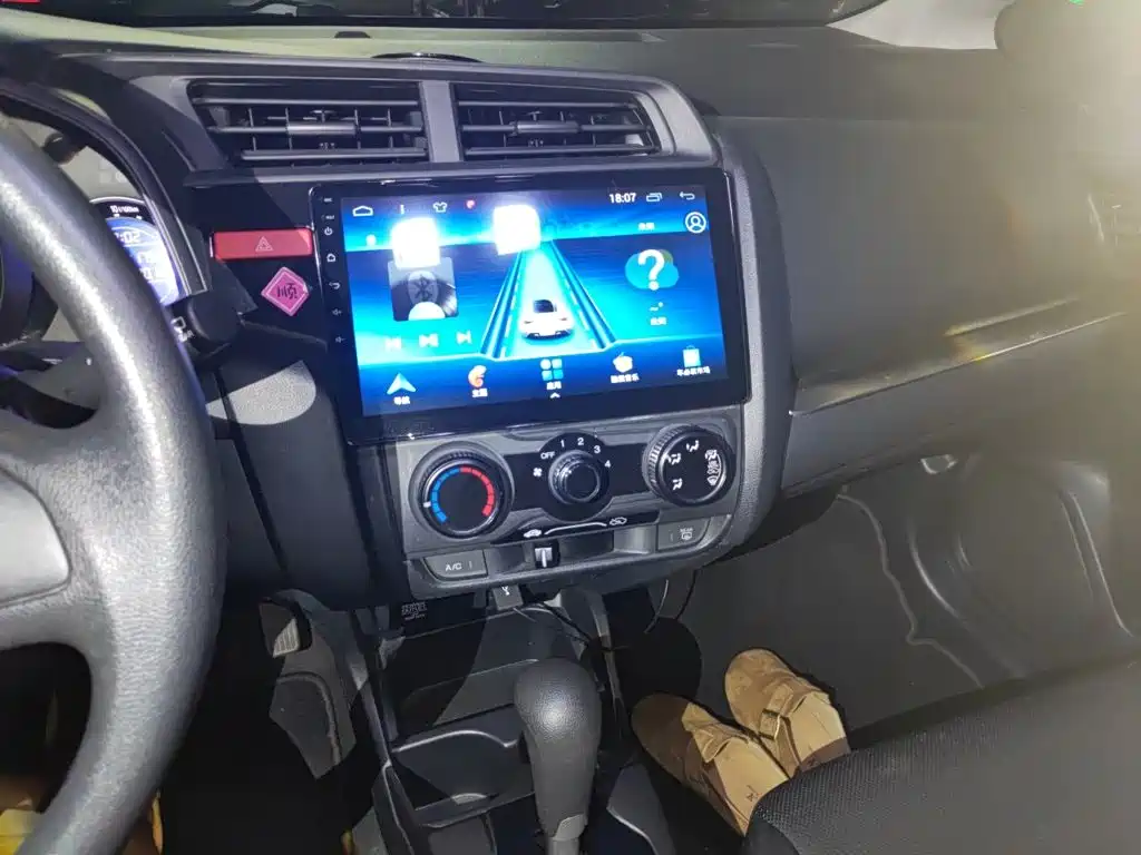 Honda Fit — миниатюра 14