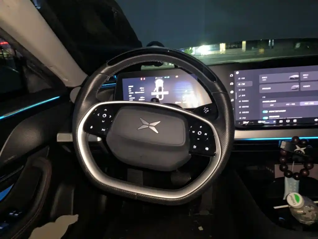 Xpeng P7 2021 670G
