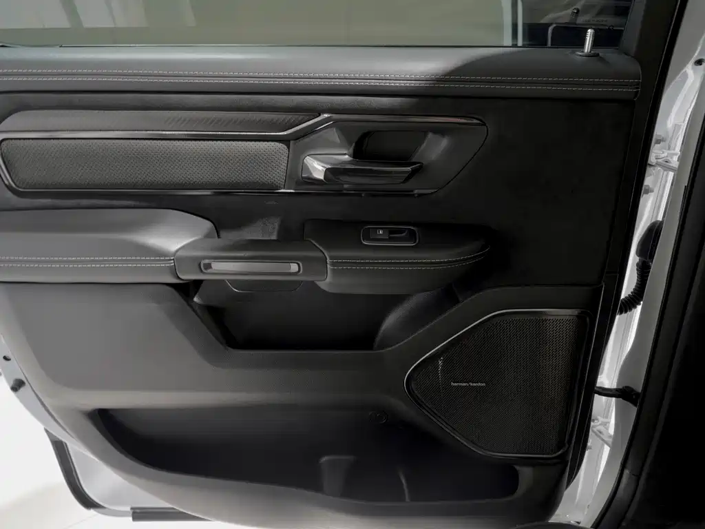 RAM Ram Trucks — миниатюра 12