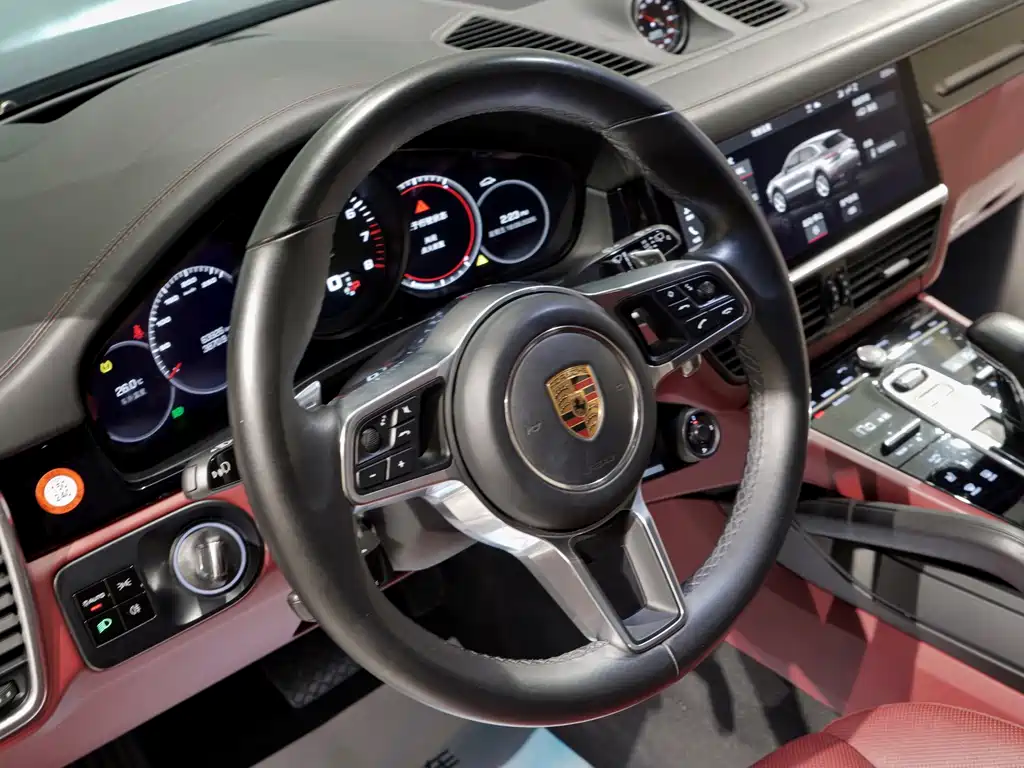 Porsche Cayenne — миниатюра 3