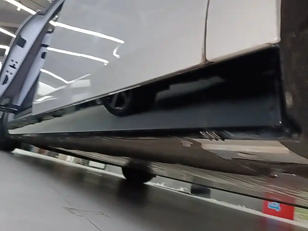 Li Auto Li MEGA — миниатюра 21