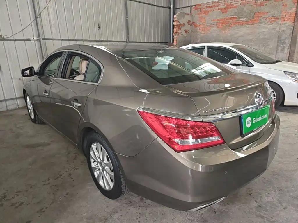 Buick LaCrosse — миниатюра 5