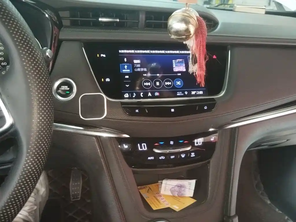 Cadillac XT5 — миниатюра 9