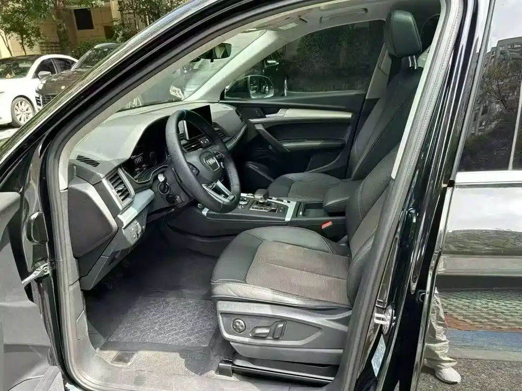 Audi Q5L — миниатюра 6