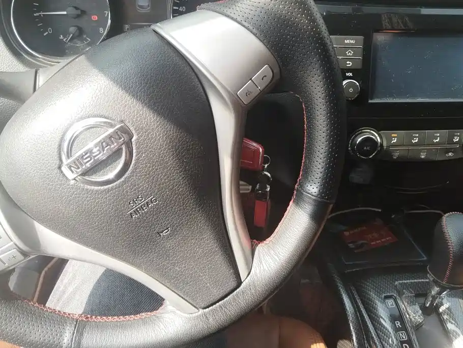 Nissan Qashqai — миниатюра 12