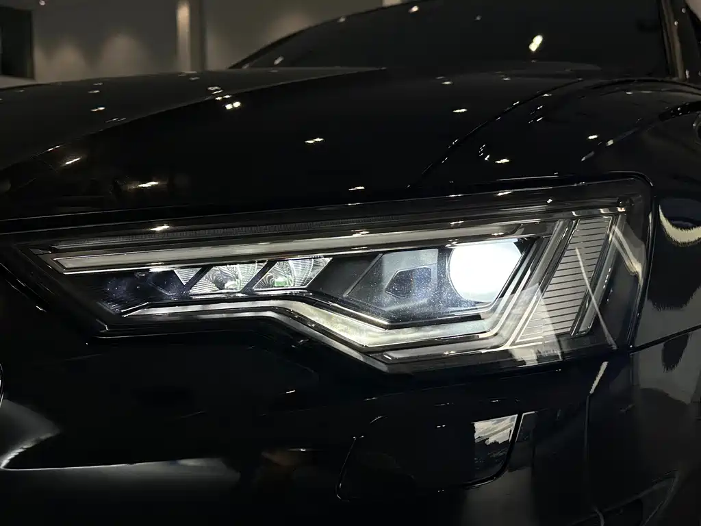 Audi A6L — миниатюра 15