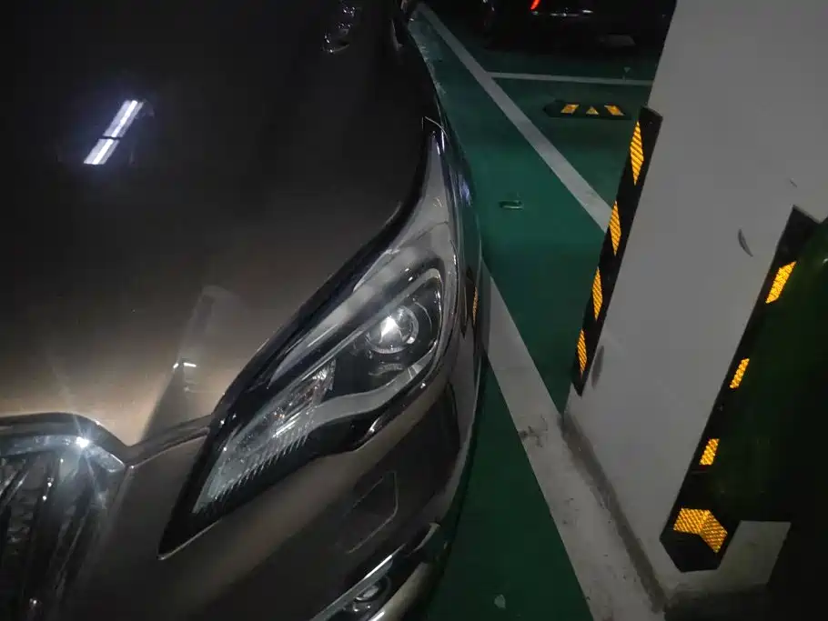 Buick Envision Plus — миниатюра 5