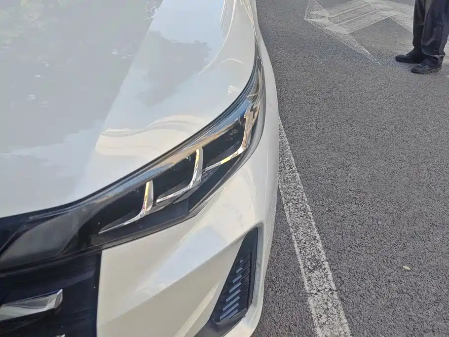 GAC Motor Trumpchi M6 — миниатюра 5