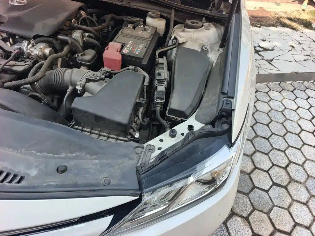 Toyota Camry — миниатюра 20