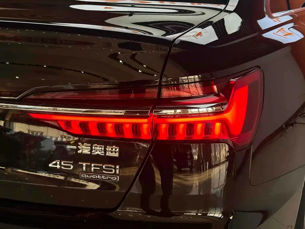 Audi A6L — миниатюра 9