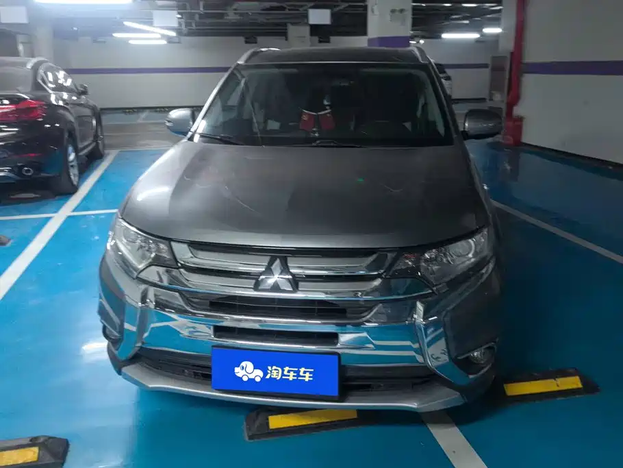 Mitsubishi Outlander — миниатюра 2