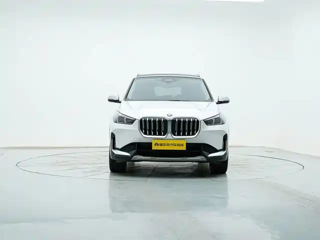 BMW X1 — миниатюра 3