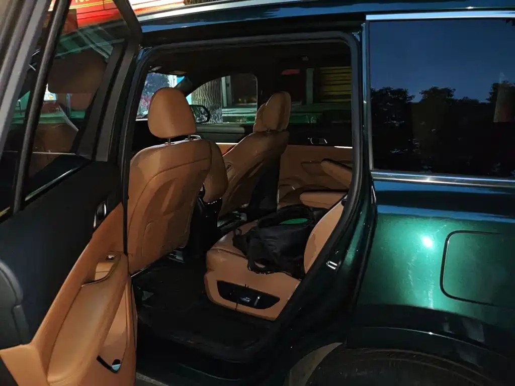 Li Auto Li ONE — миниатюра 13