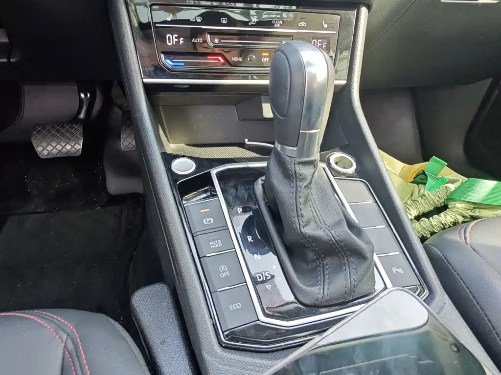 Volkswagen Lavida — миниатюра 14