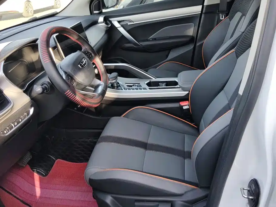 Geely Binyue — миниатюра 9