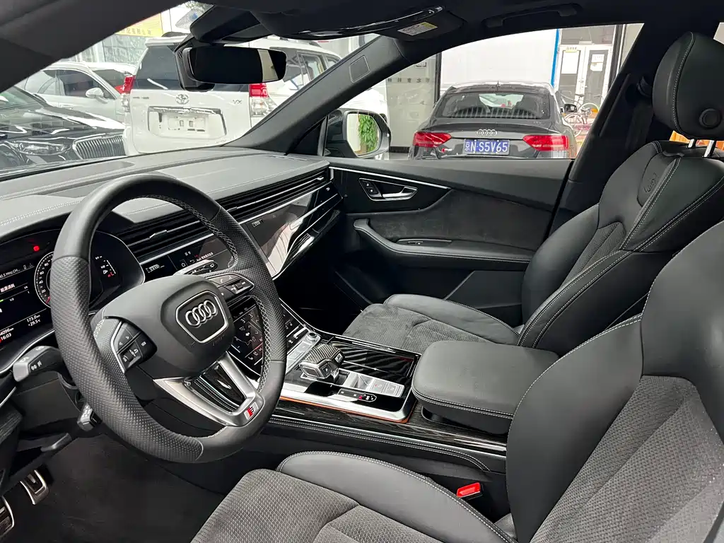 Audi Q8 — фотографии объявления, Фото 16