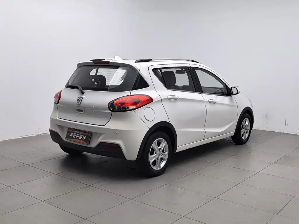 Baojun 310 — миниатюра 2