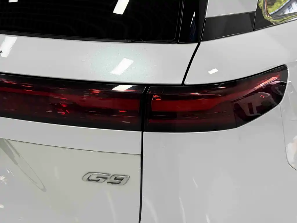 XPeng G9 — миниатюра 5
