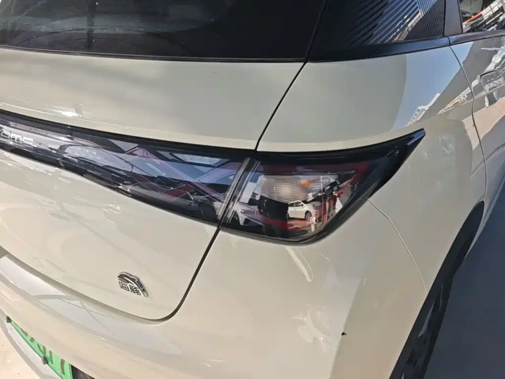 BYD Dolphin — миниатюра 8