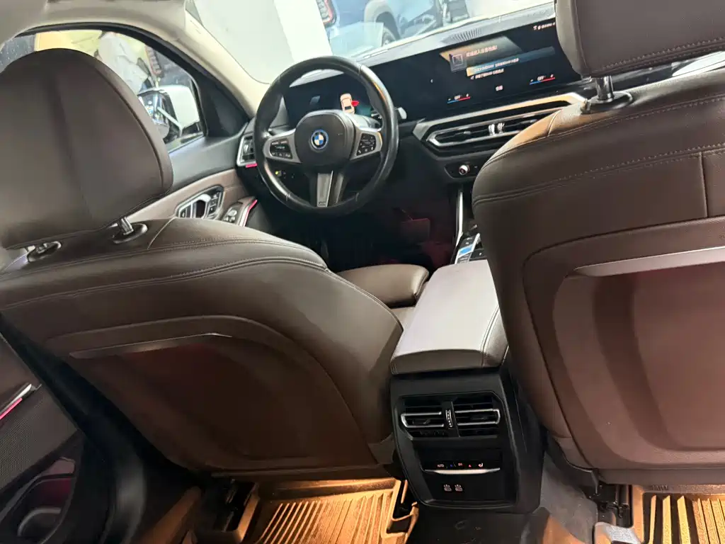 BMW i3 — миниатюра 8