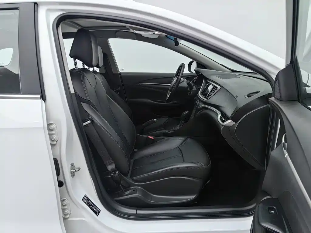 Buick Excelle — миниатюра 23