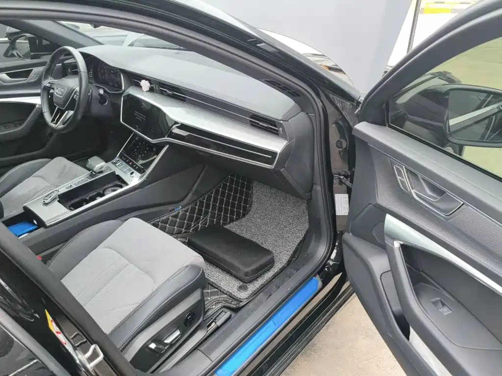 Audi A6L — миниатюра 18