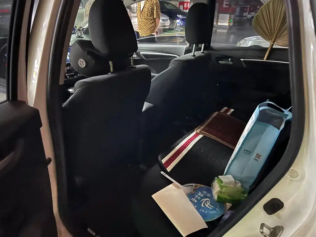 Honda Fit — миниатюра 5