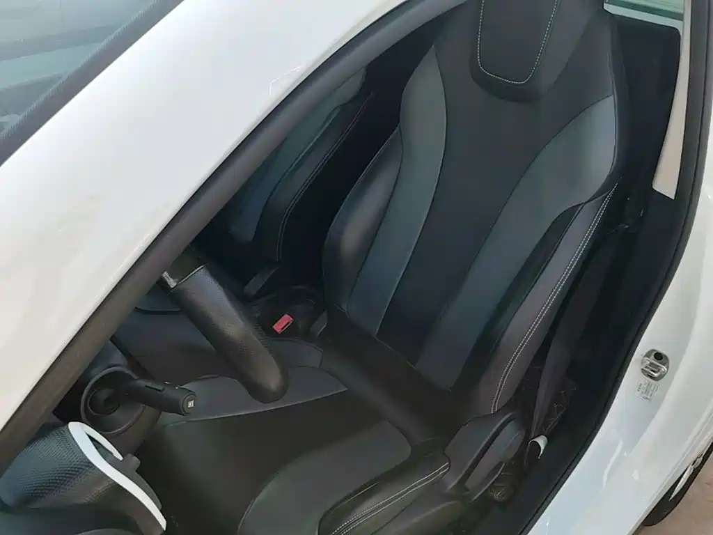 Roewe Clever — миниатюра 15