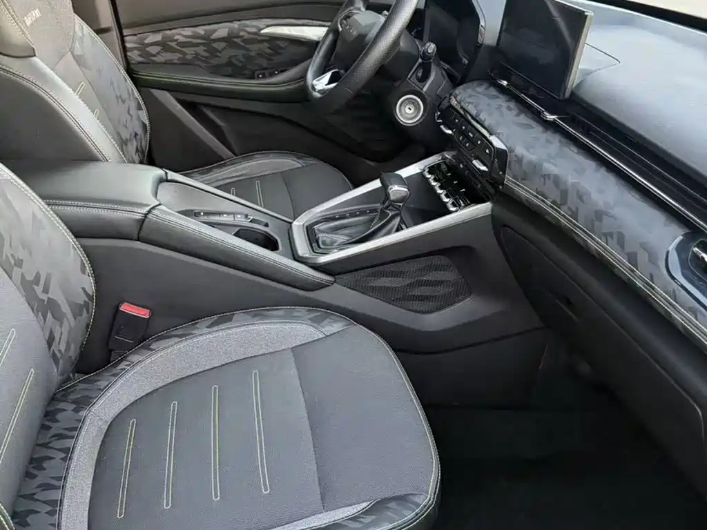 Baojun RS-3 — миниатюра 14