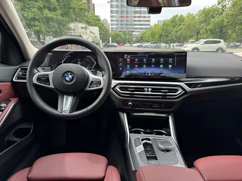 BMW 3 Series — миниатюра 11