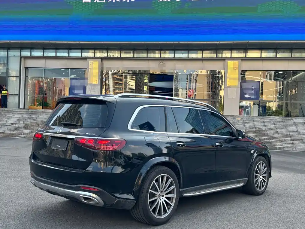 Mercedes-Benz GLS — миниатюра 3
