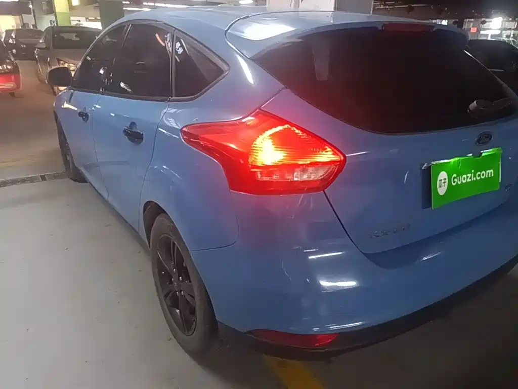 Ford Focus 2015 1.6L AT Comfort