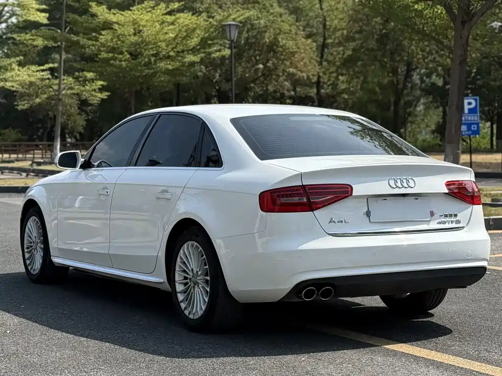 Audi A4L — миниатюра 13