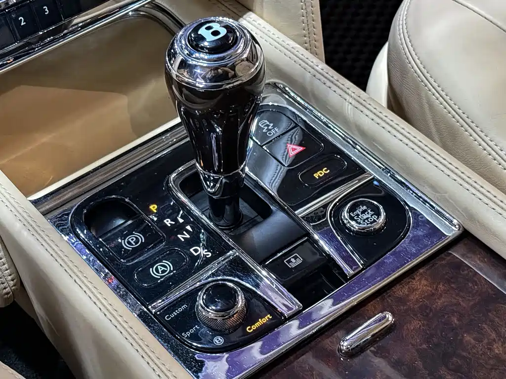 Bentley Mulsanne — миниатюра 14