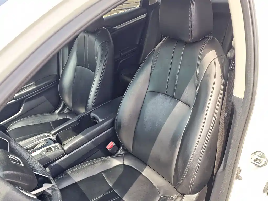 Honda Civic 2019 220TURBO CVT VI